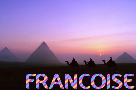 Francoise-pyramide2_1.jpg